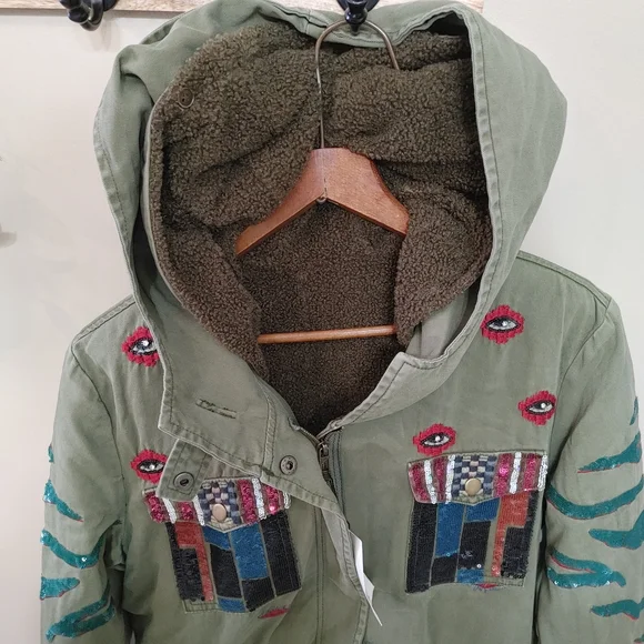 NWT Desigual Sequin Embroidered Military Hooded Jacket 2 in 1 Size 38 Small - Picture 3 of 8